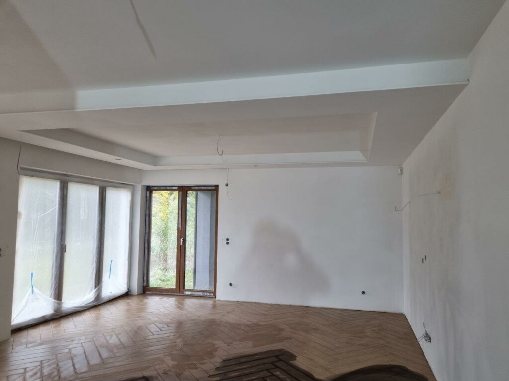 Wyrównywanie ścian, malowanie - przykładowa realizacja